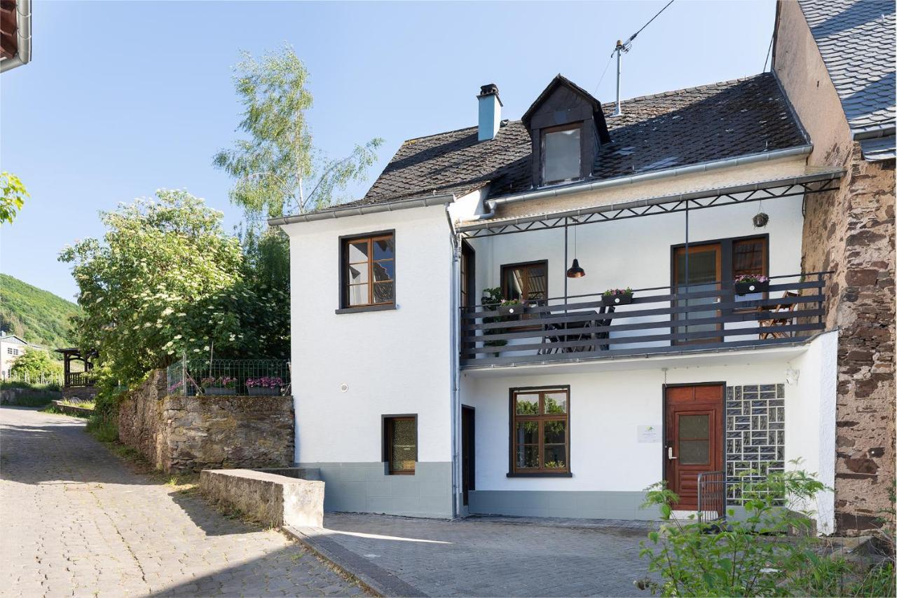 Haus Junge Traube Apartment Bruttig-Fankel Exterior foto