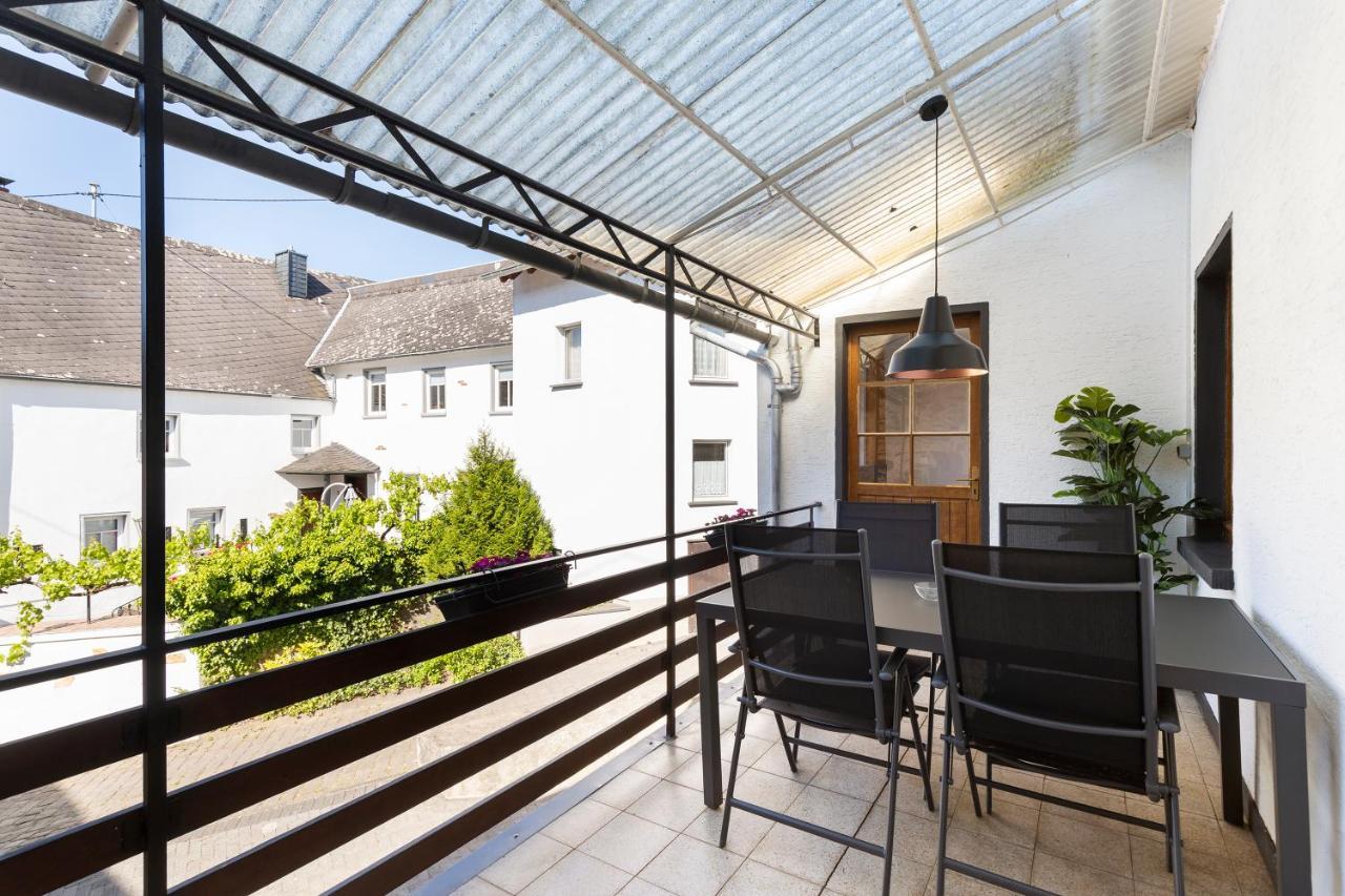 Haus Junge Traube Apartment Bruttig-Fankel Exterior foto